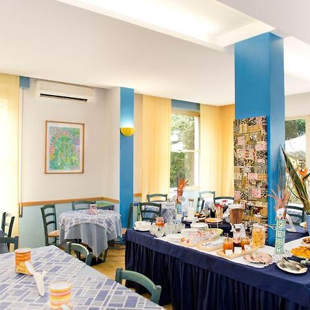 Hotel Villa Rosa Cesenatico Εξωτερικό φωτογραφία